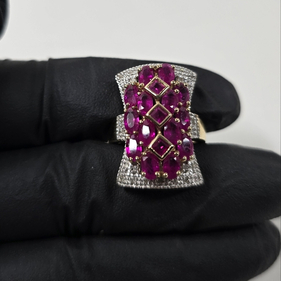 Watch Video / Heirloom 14K Gold Ruby and Diamond Cocktail Ring - Picture 11 of 13